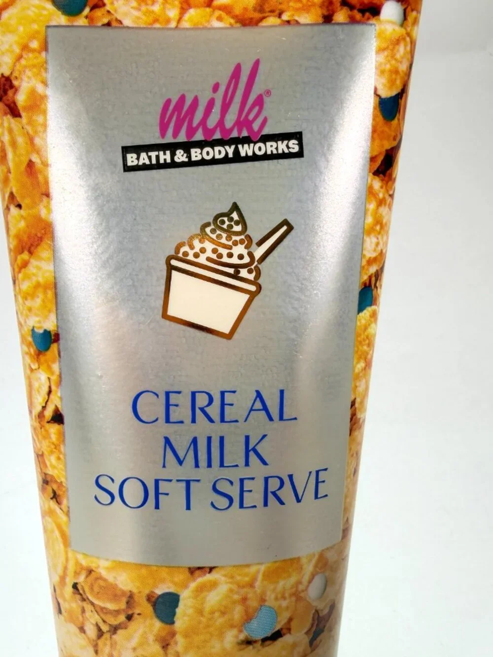 Bath & Body Works CEREAL MILK SOFT SERVE Ultimate Hydration Body Cream 8 oz